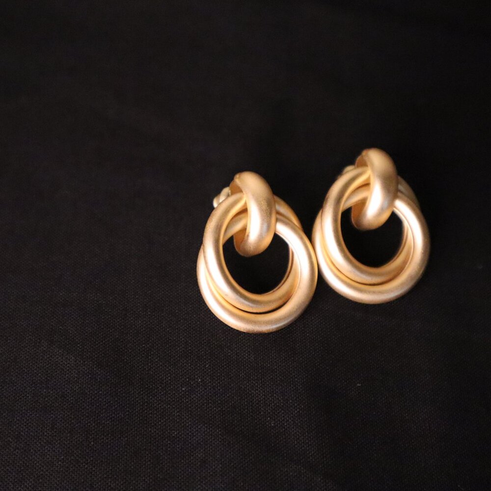 Minimalist Gold-Tone Double Hoop Knot Earrings - Picture 3 of 3